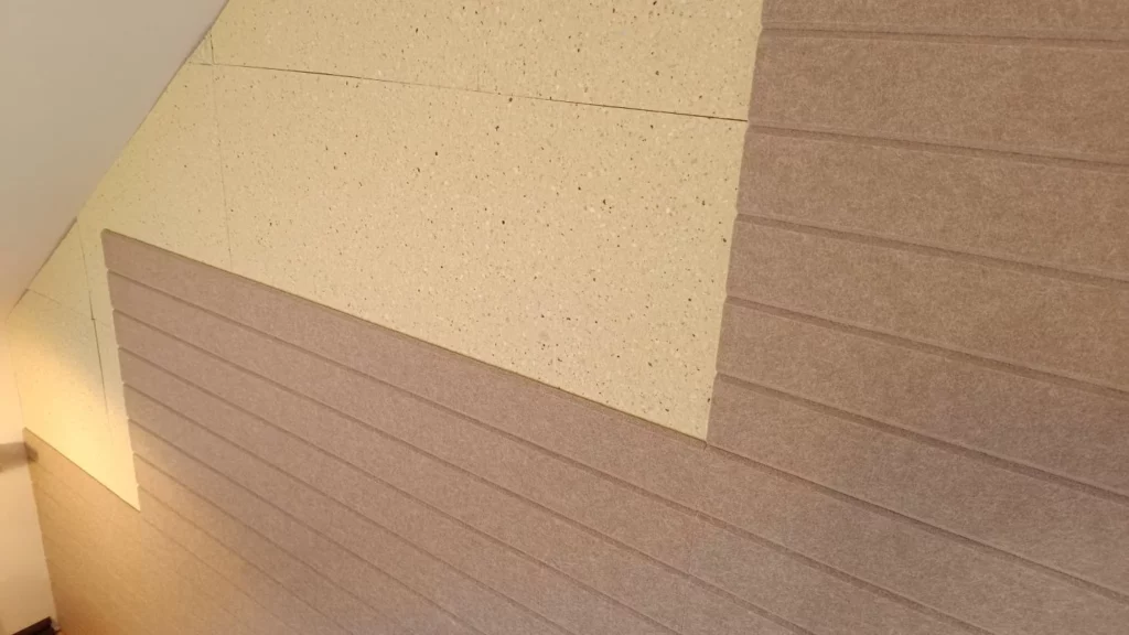 Kombination av Elitexa extra tätt skum och Bilnora filtpaneler